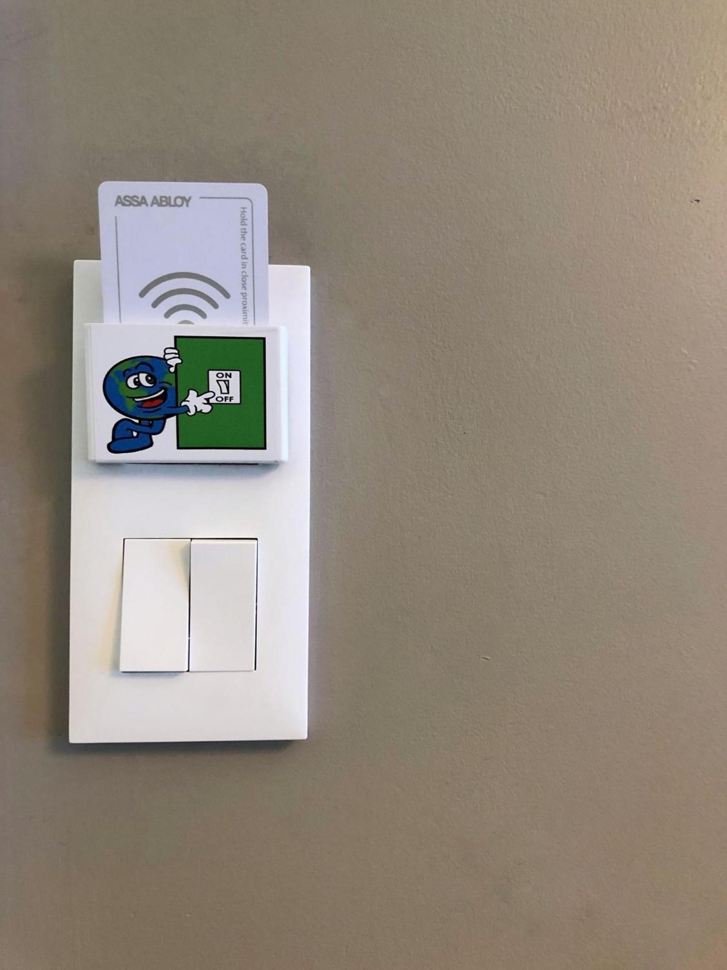 Fraser Suites Paris La Defense Κουρμπεβουά Εξωτερικό φωτογραφία A key card reader